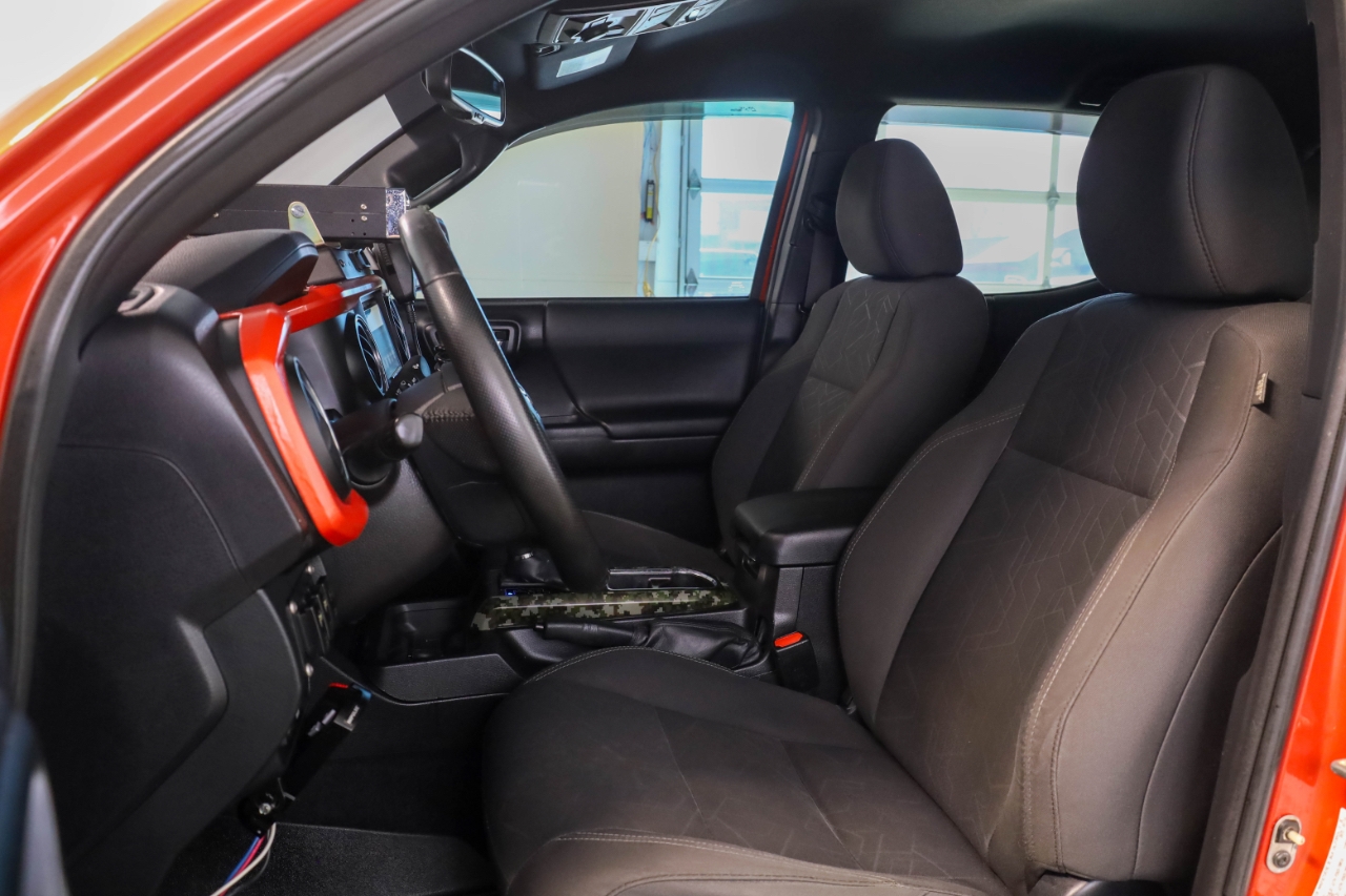 Toyota Tacoma 4WD Double Cab V6 MT TRD Off Road (Natl) 2016