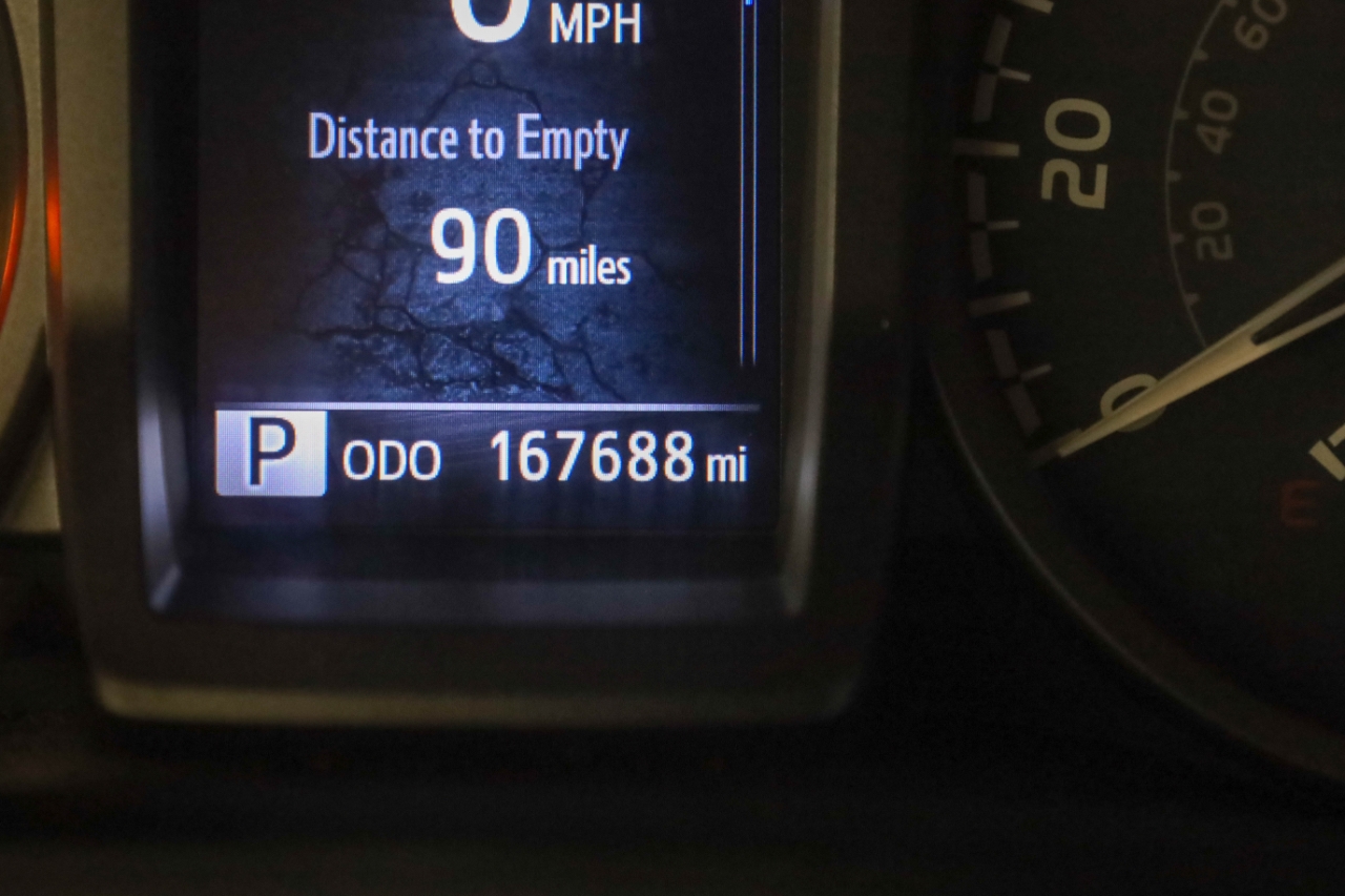 Toyota Tacoma 4WD Double Cab V6 MT TRD Off Road (Natl) 2016