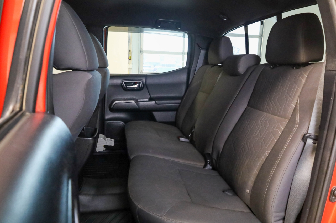 Toyota Tacoma 4WD Double Cab V6 MT TRD Off Road (Natl) 2016