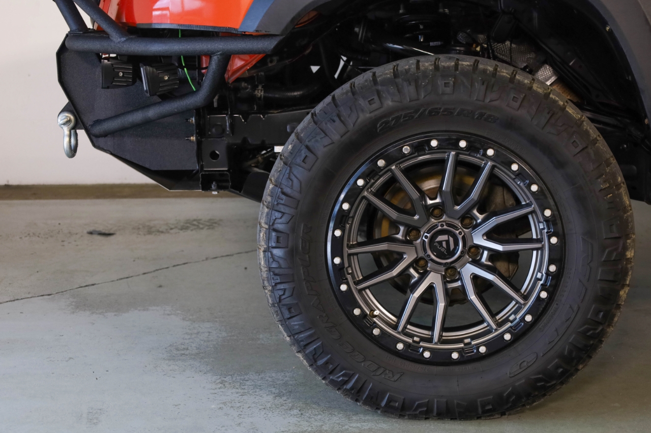 Toyota Tacoma 4WD Double Cab V6 MT TRD Off Road (Natl) 2016