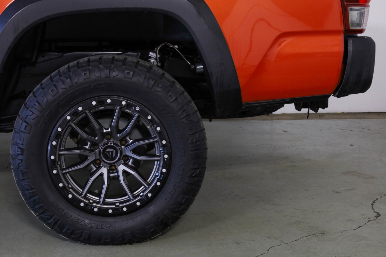 Toyota Tacoma 4WD Double Cab V6 MT TRD Off Road (Natl) 2016