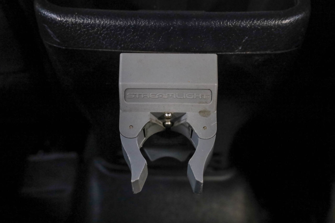 Toyota Tacoma 4WD Double Cab V6 MT TRD Off Road (Natl) 2016