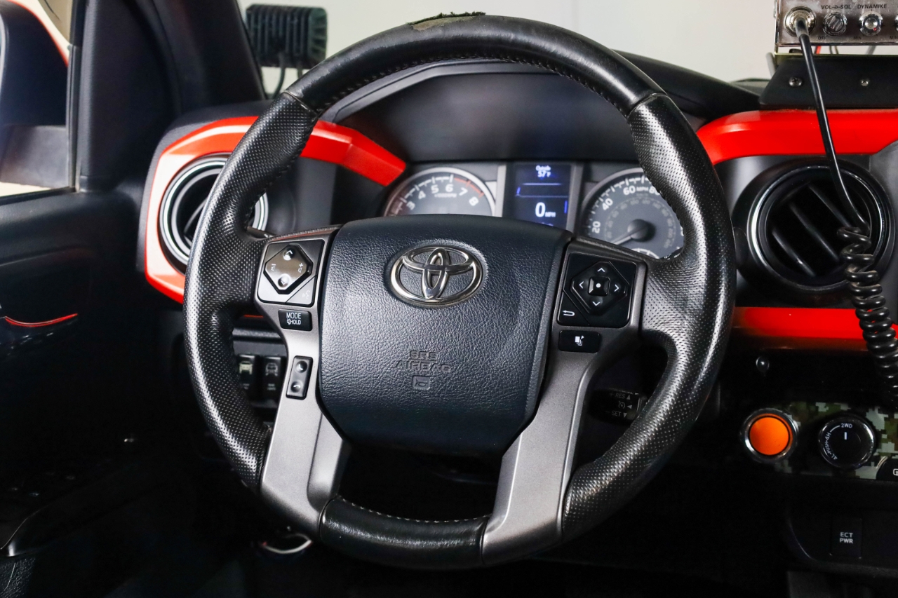 Toyota Tacoma 4WD Double Cab V6 MT TRD Off Road (Natl) 2016