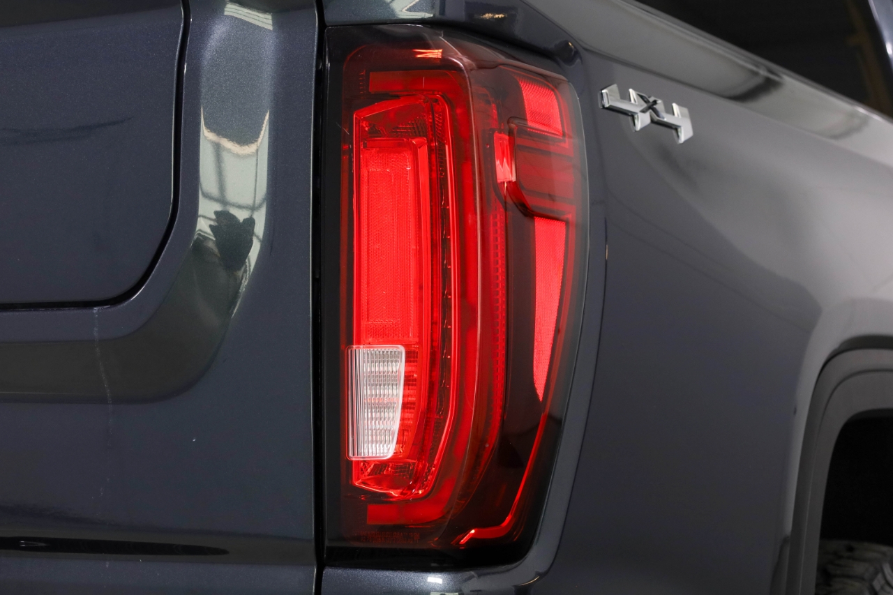 GMC Sierra 1500 4WD Crew Cab 147" Denali 2021