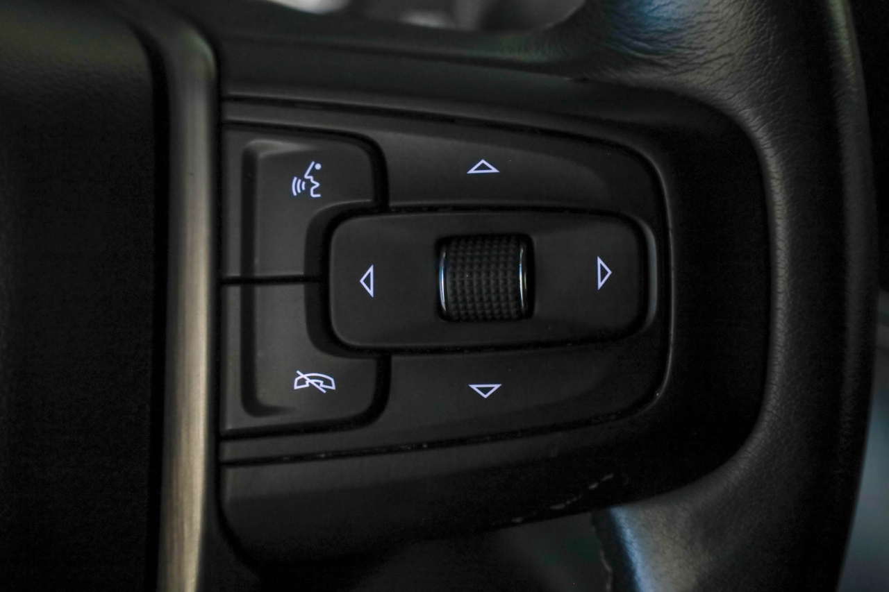 GMC Sierra 1500 4WD Crew Cab 147" Denali 2021