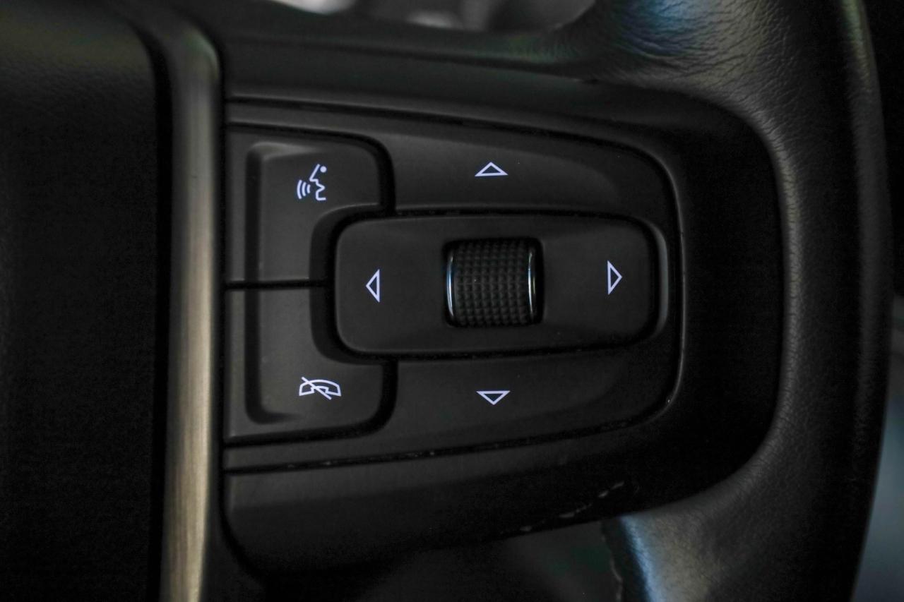 GMC Sierra 1500 4WD Crew Cab 147" Denali 2021