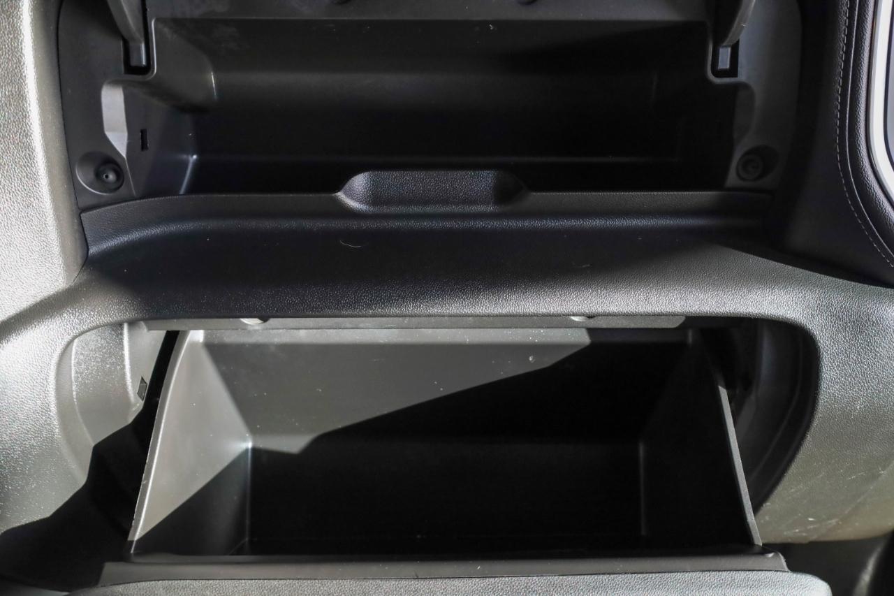 GMC Sierra 1500 4WD Crew Cab 147" Denali 2021