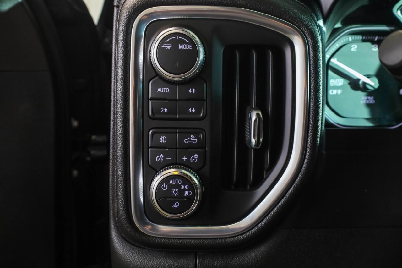 GMC Sierra 1500 4WD Crew Cab 147" Denali 2021