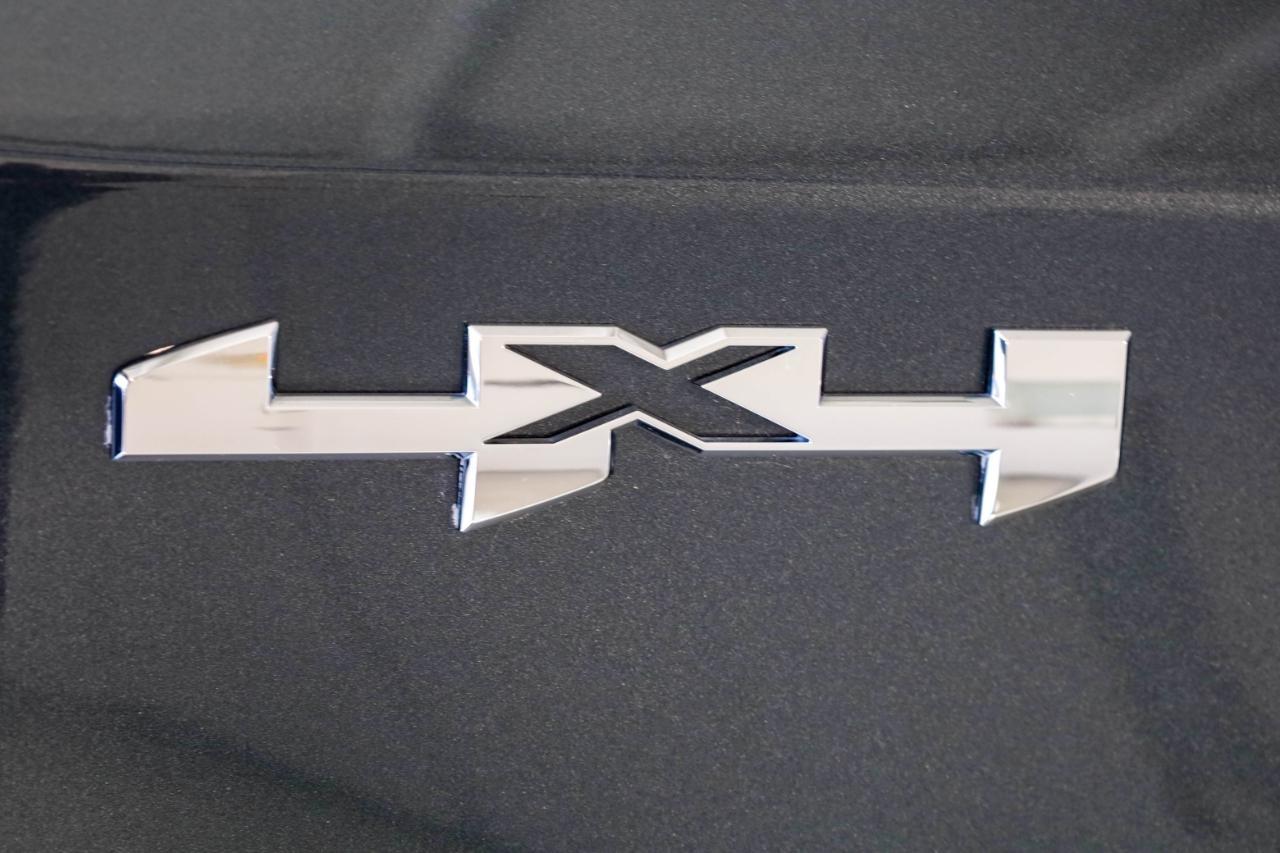 GMC Sierra 1500 4WD Crew Cab 147" Denali 2021