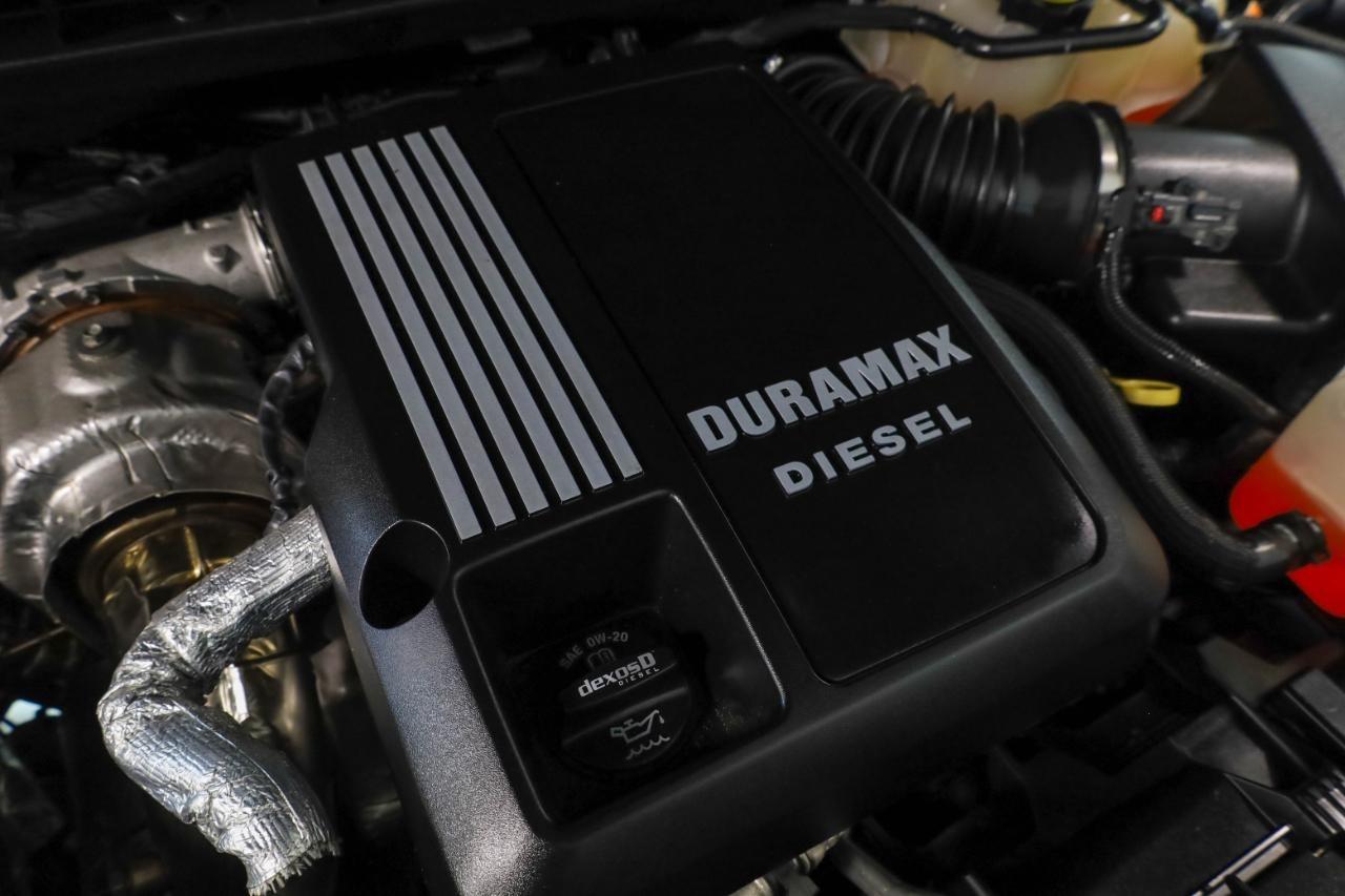 GMC Sierra 1500 4WD Crew Cab 147" Denali 2021