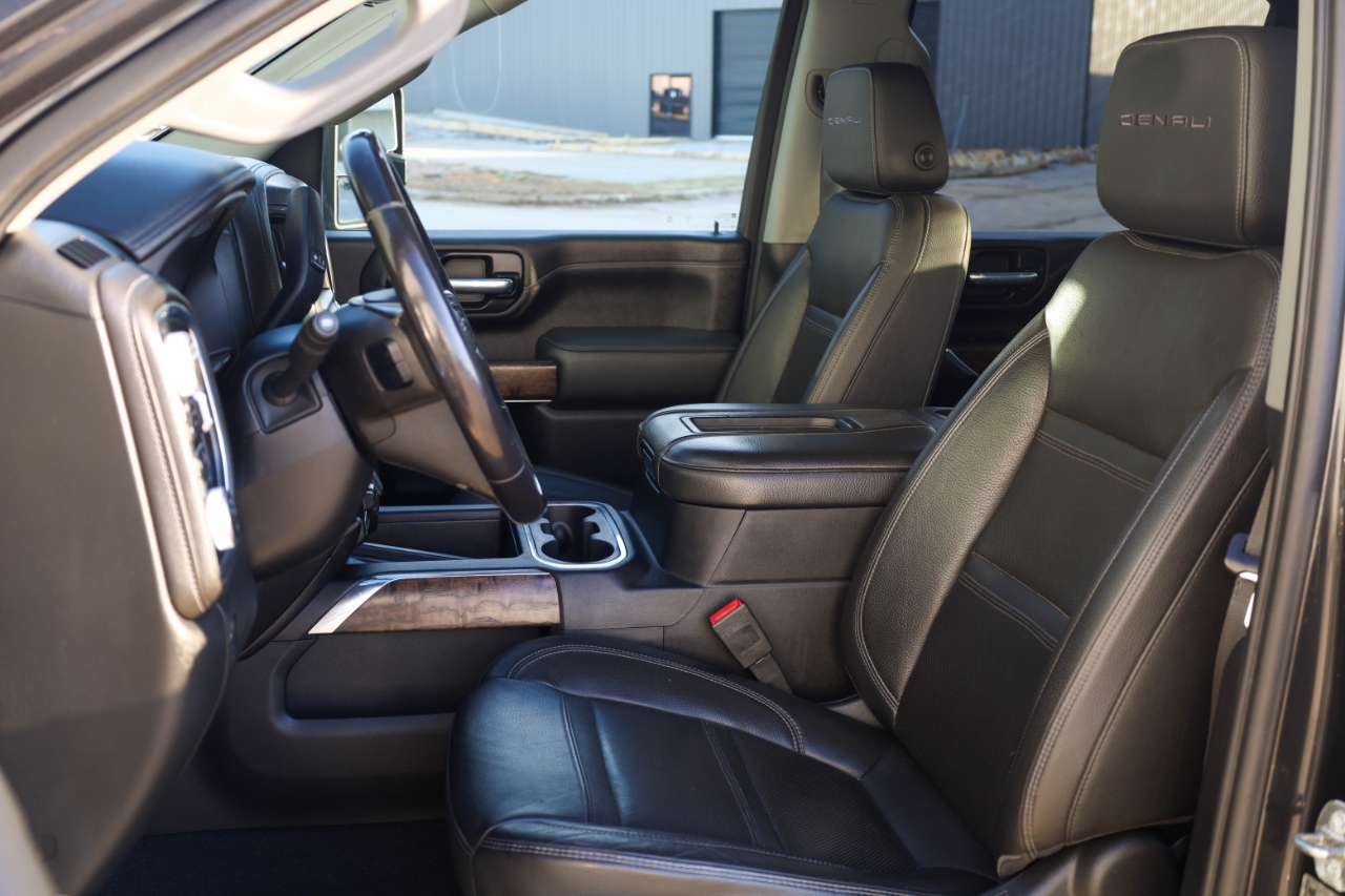 GMC Sierra 3500HD 4WD Crew Cab 172" Denali 2020