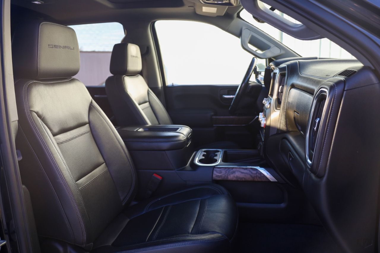 GMC Sierra 3500HD 4WD Crew Cab 172" Denali 2020