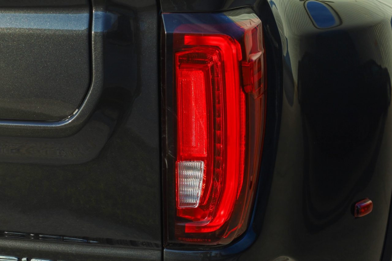 GMC Sierra 3500HD 4WD Crew Cab 172" Denali 2020