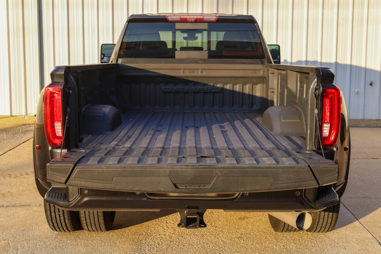 GMC Sierra 3500HD 4WD Crew Cab 172" Denali 2020