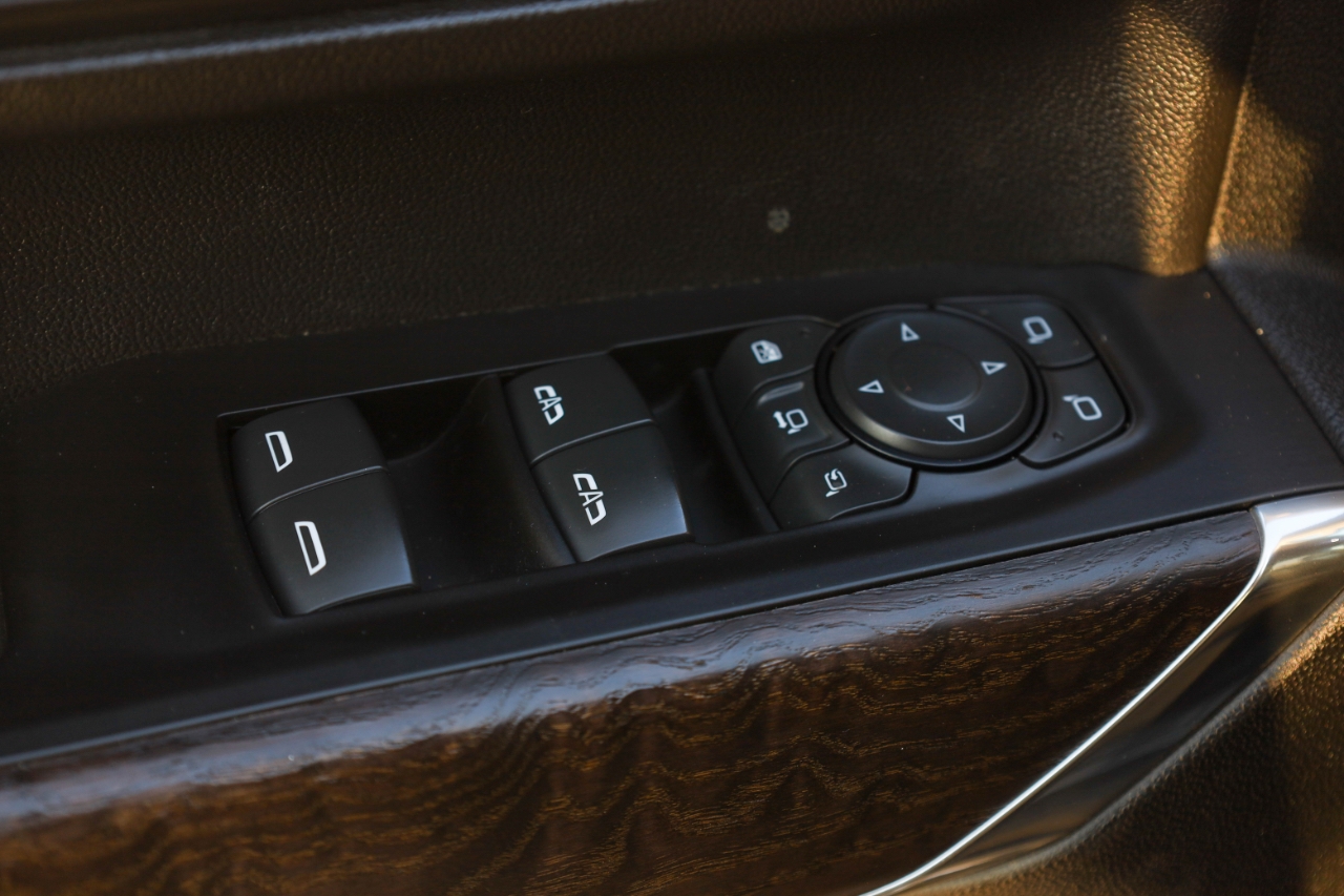 GMC Sierra 3500HD 4WD Crew Cab 172" Denali 2020