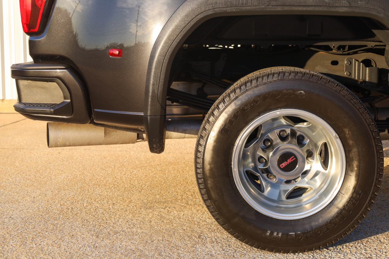 GMC Sierra 3500HD 4WD Crew Cab 172" Denali 2020