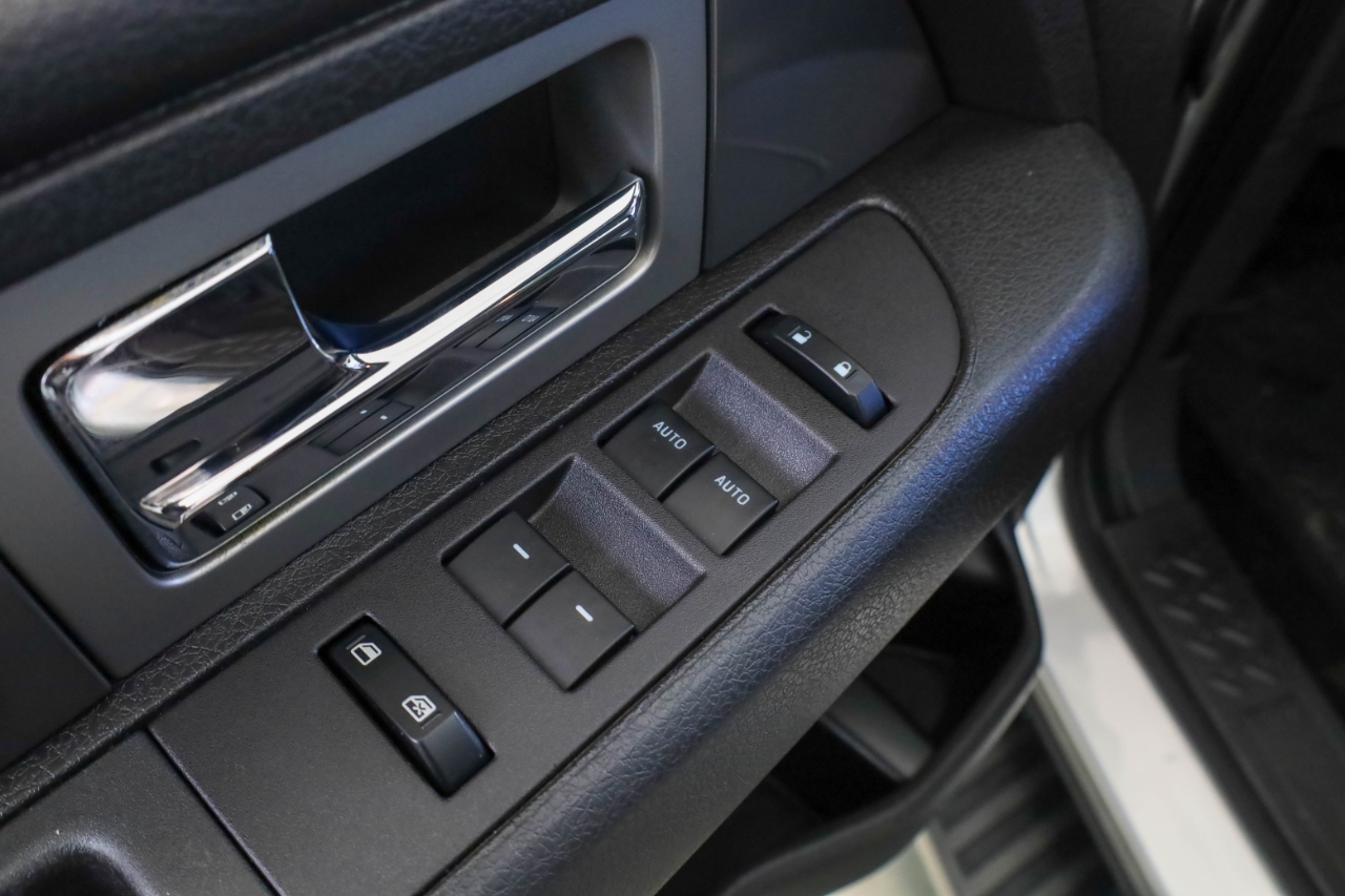 Ford F-150 2WD SuperCrew 145" King Ranch 2014