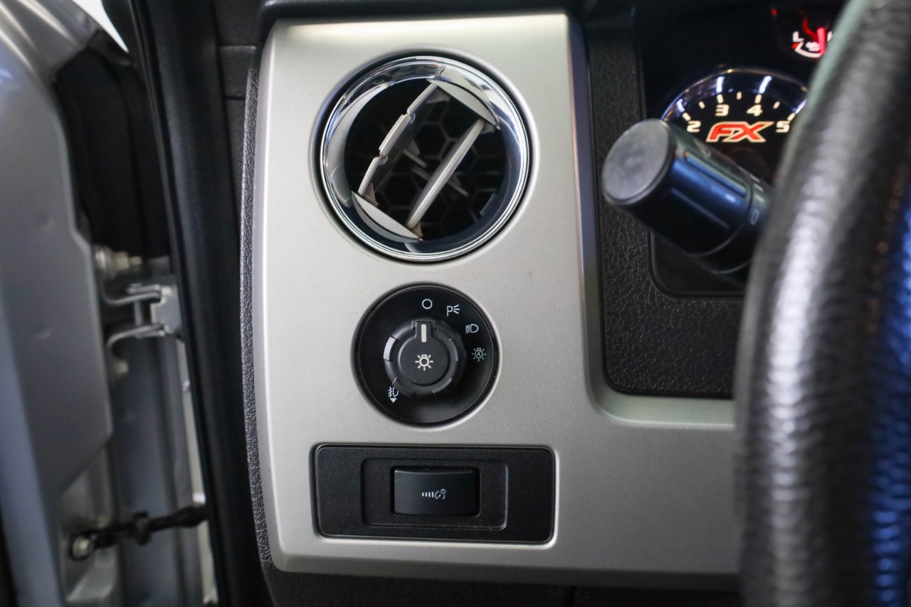 Ford F-150 2WD SuperCrew 145" King Ranch 2014