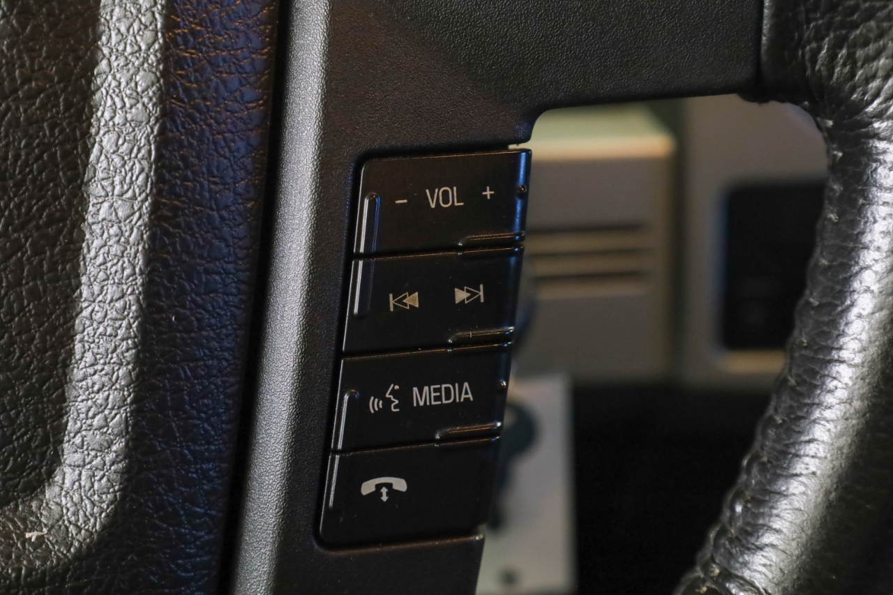 Ford F-150 2WD SuperCrew 145" King Ranch 2014