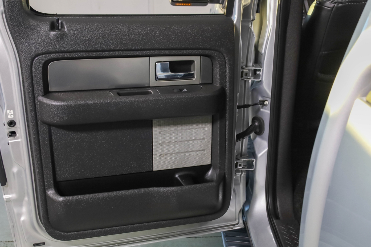 Ford F-150 2WD SuperCrew 145" King Ranch 2014