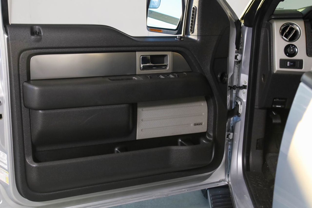 Ford F-150 2WD SuperCrew 145" King Ranch 2014