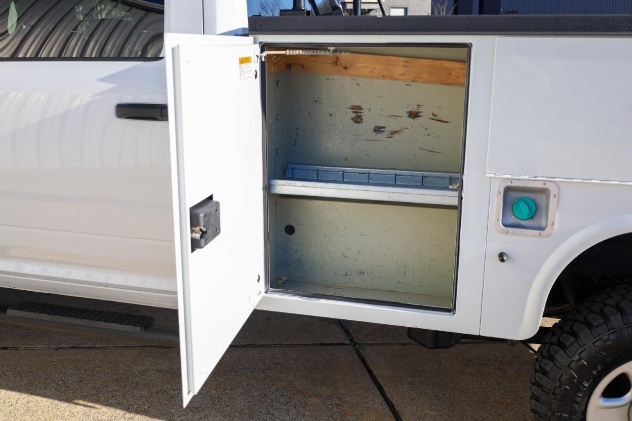 RAM 2500 Tradesman 4x4 Crew Cab 8' Box 2022