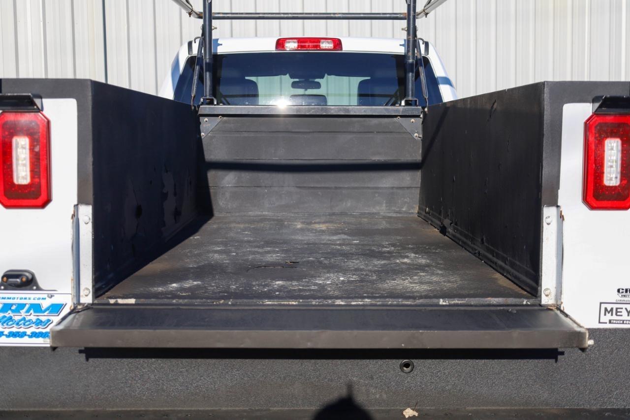 RAM 2500 Tradesman 4x4 Crew Cab 8' Box 2022