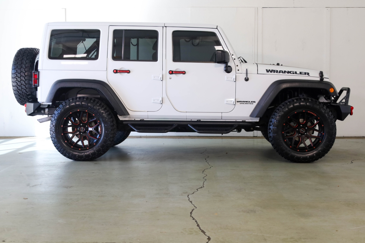 Jeep Wrangler Unlimited Big Bear 4x4 *Ltd Avail* 2017