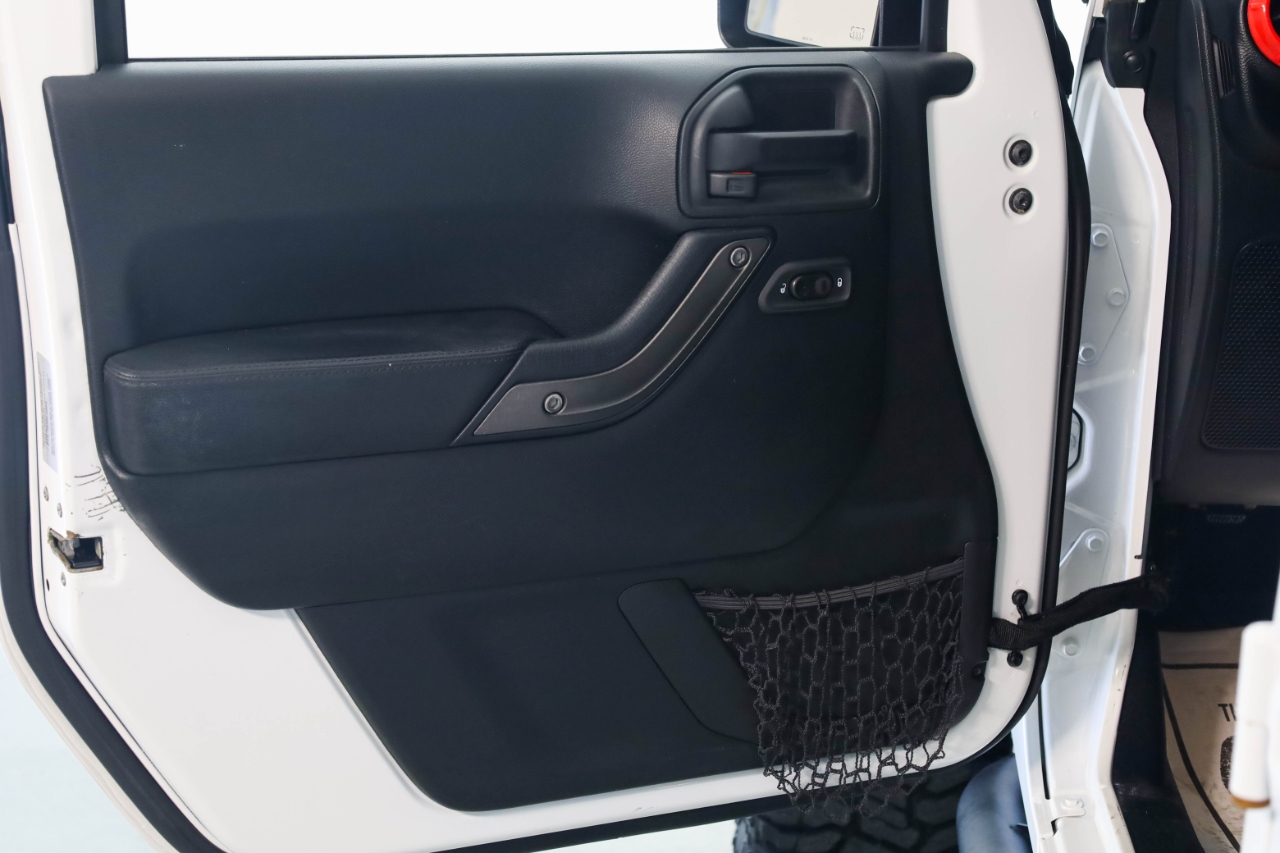 Jeep Wrangler Unlimited Big Bear 4x4 *Ltd Avail* 2017