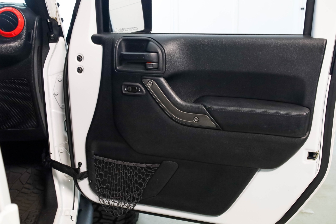 Jeep Wrangler Unlimited Big Bear 4x4 *Ltd Avail* 2017