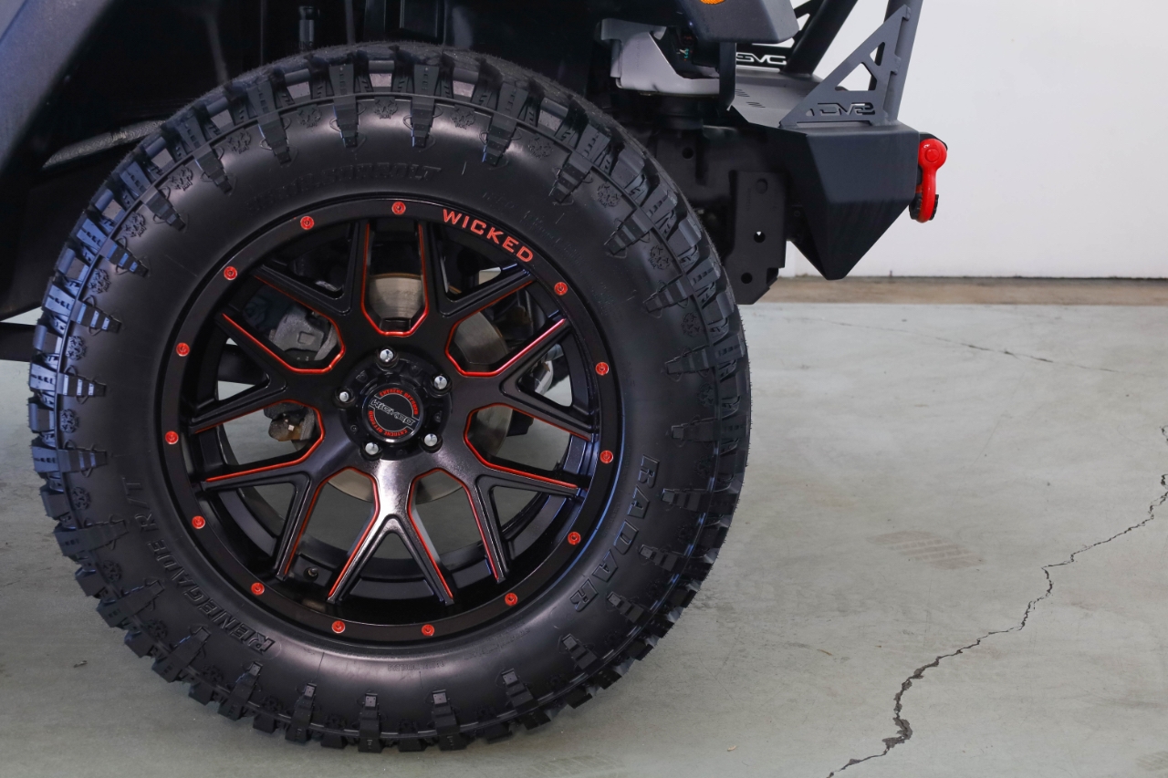 Jeep Wrangler Unlimited Big Bear 4x4 *Ltd Avail* 2017