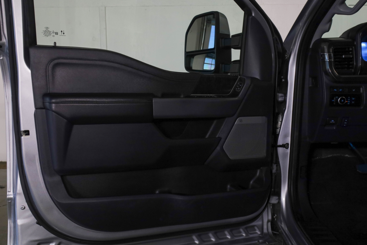 Ford Super Duty F-250 SRW King Ranch 4WD Crew Cab 8' Box 2023