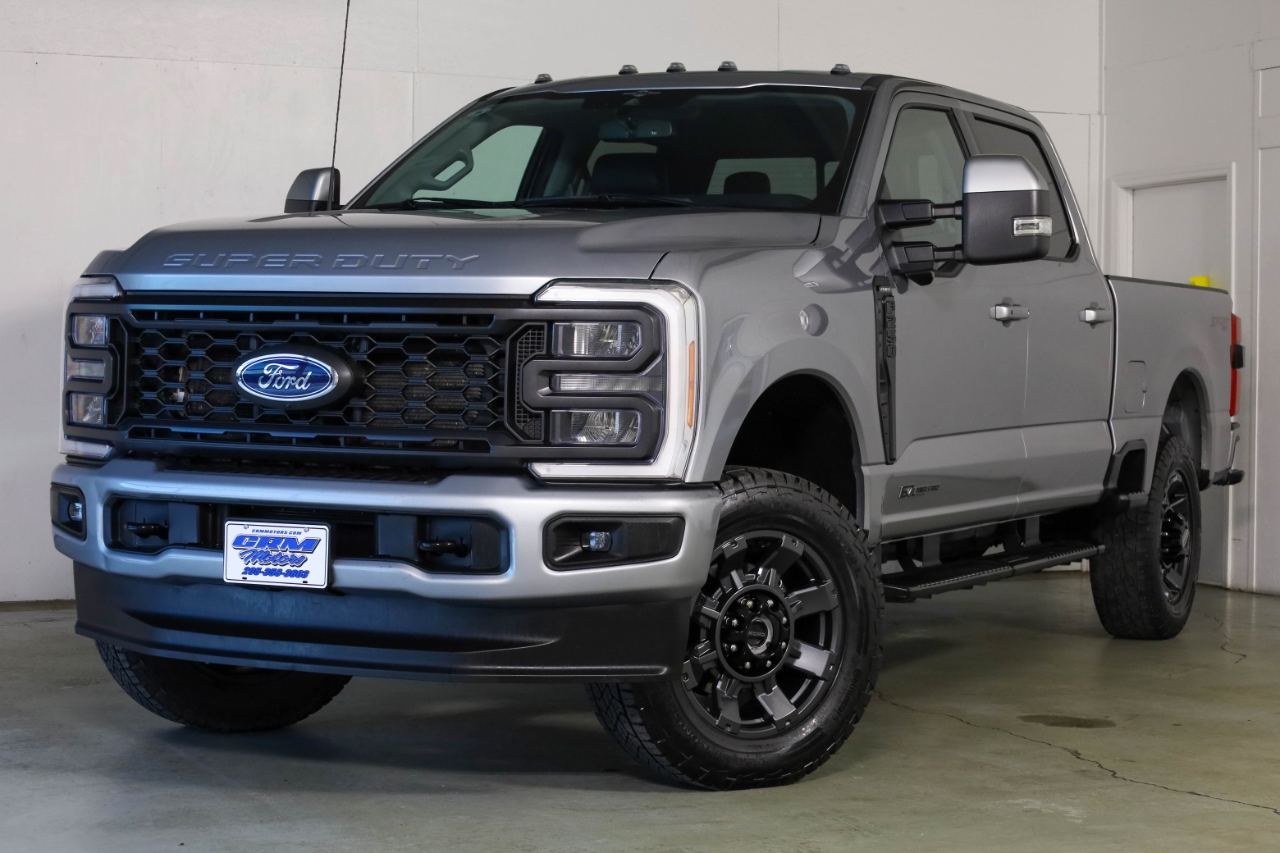 Ford Super Duty F-250 SRW King Ranch 4WD Crew Cab 8' Box 2023