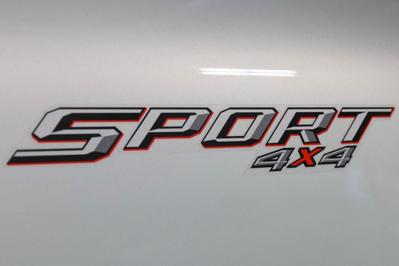 Ford Super Duty F-250 SRW King Ranch 4WD Crew Cab 8' Box 2023