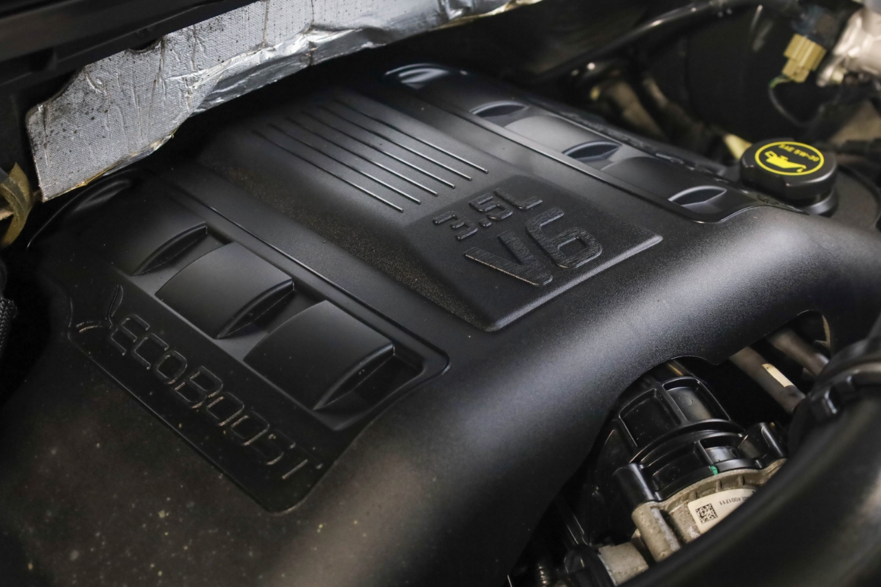 Ford F-150 4WD SuperCrew 145" King Ranch 2014