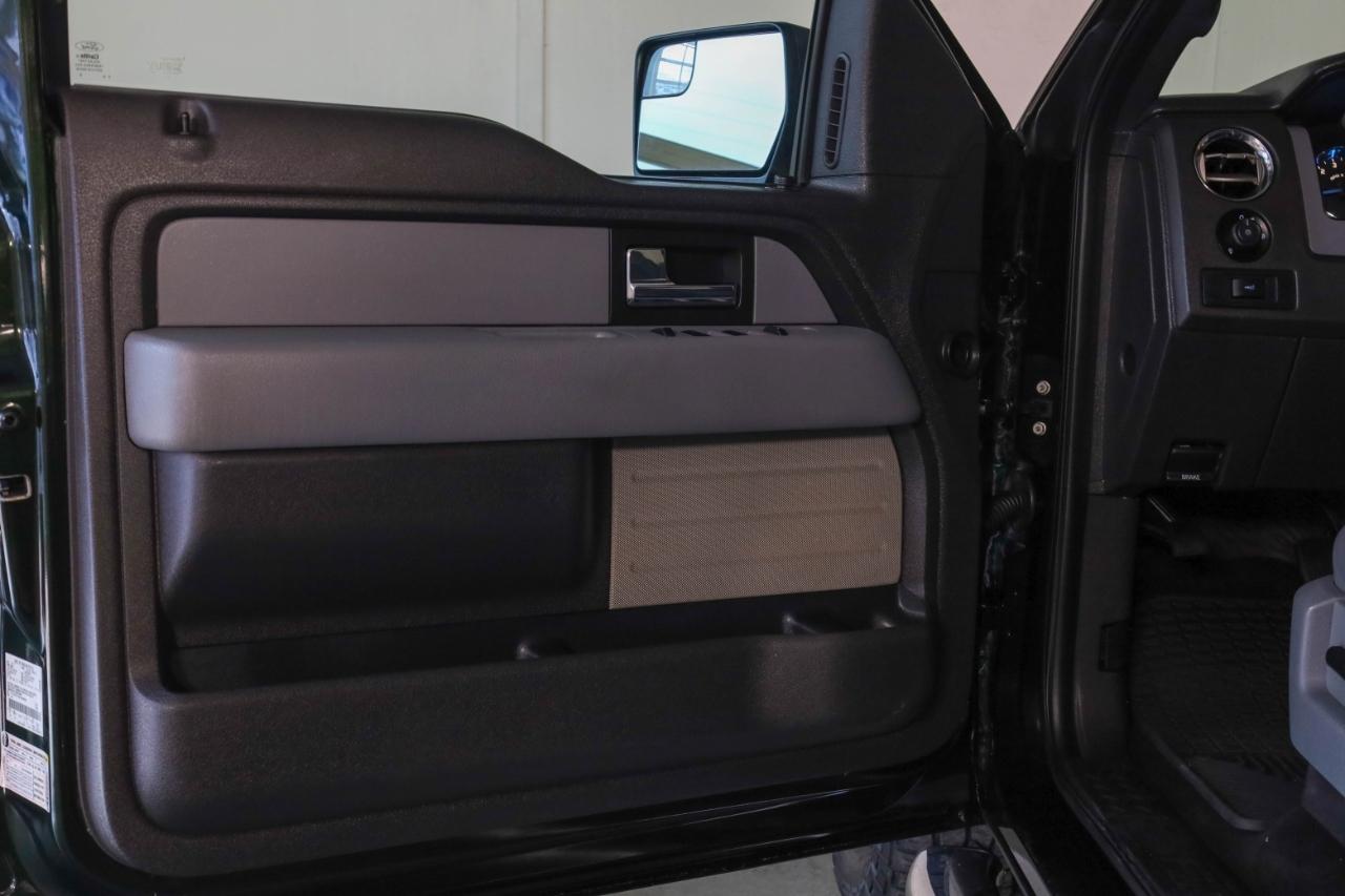 Ford F-150 4WD SuperCrew 145" King Ranch 2014