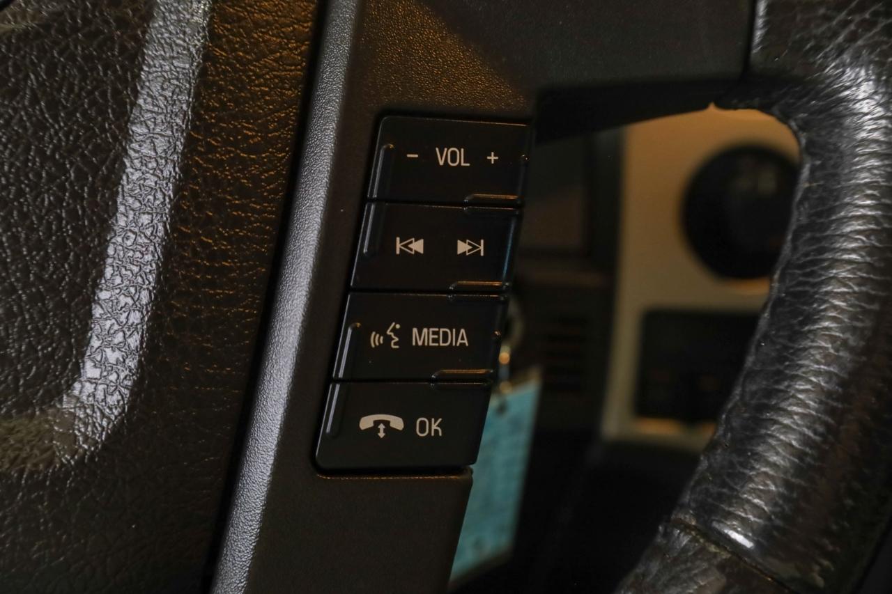 Ford F-150 4WD SuperCrew 145" King Ranch 2014