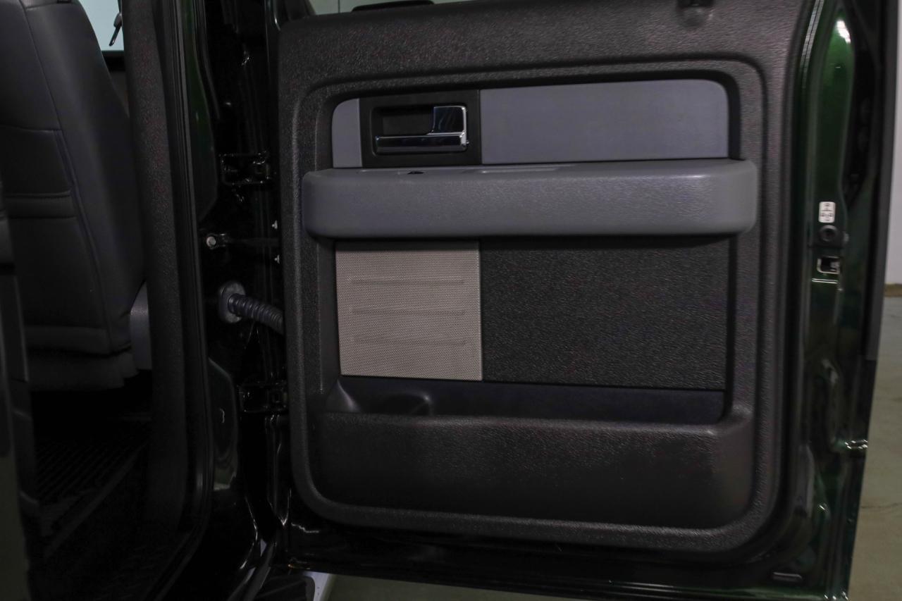 Ford F-150 4WD SuperCrew 145" King Ranch 2014
