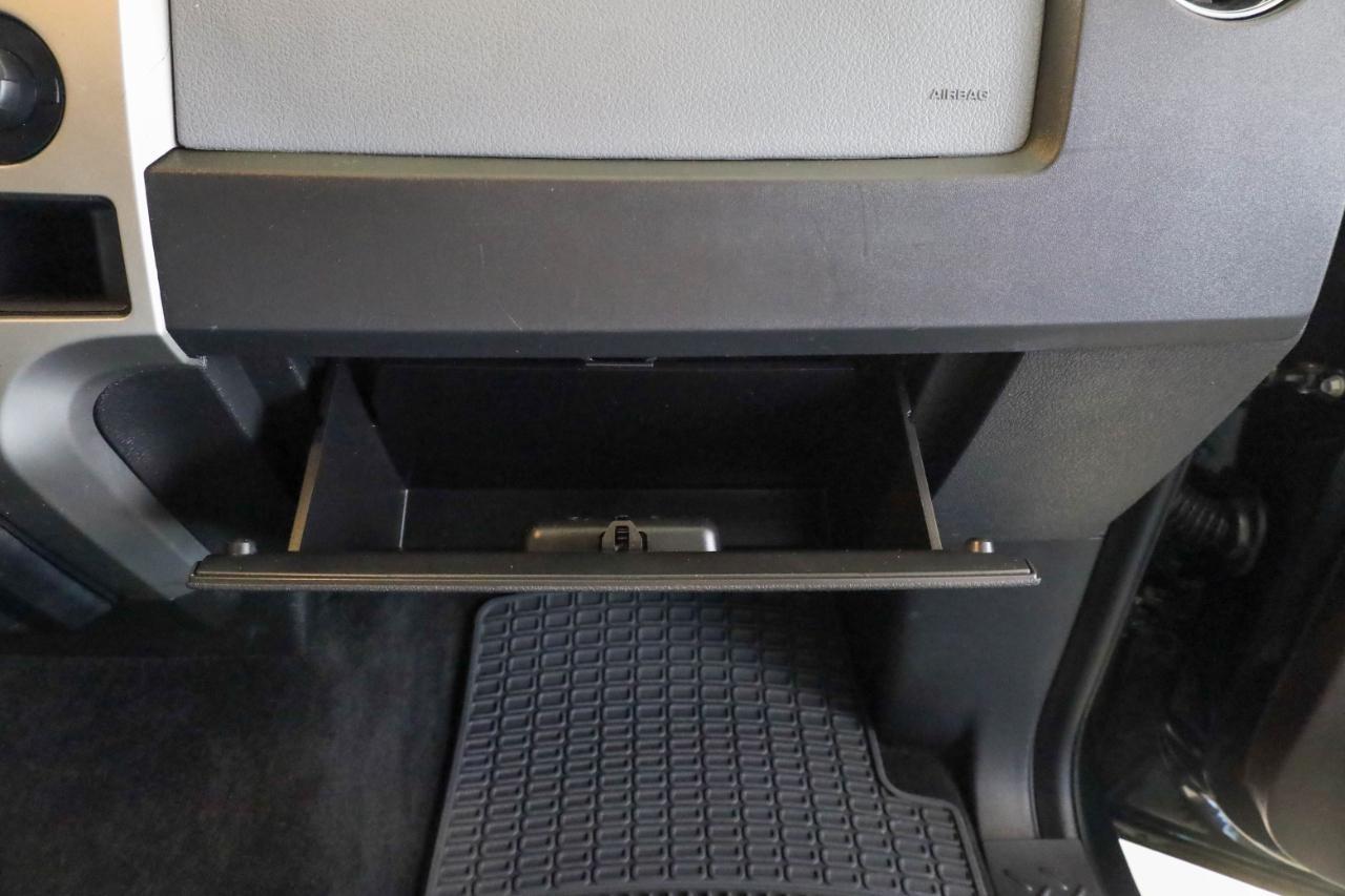 Ford F-150 4WD SuperCrew 145" King Ranch 2014