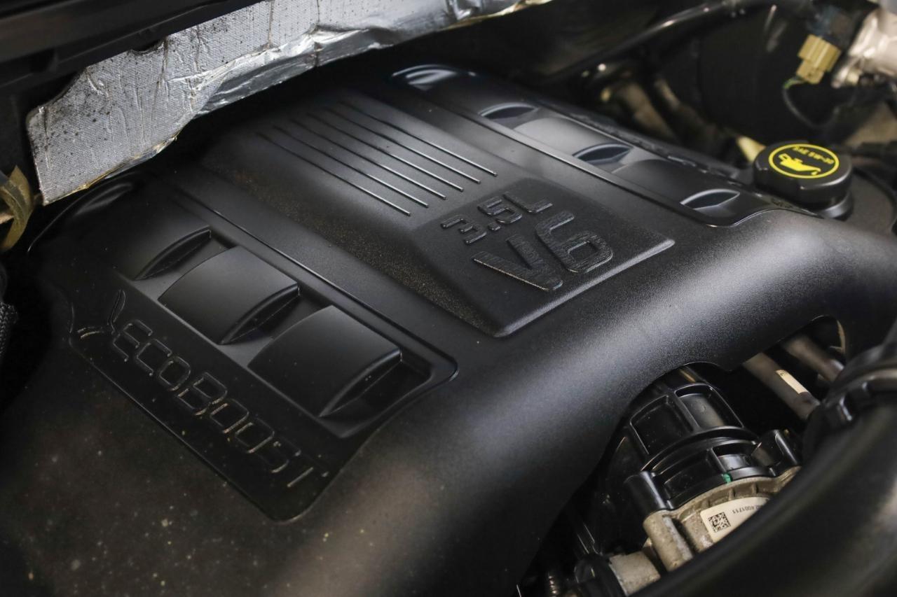 Ford F-150 4WD SuperCrew 145" King Ranch 2014