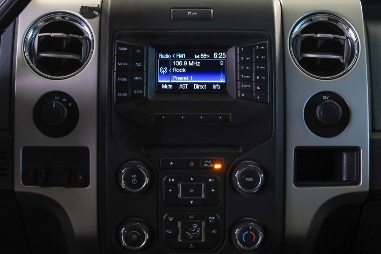 Ford F-150 4WD SuperCrew 145" King Ranch 2014