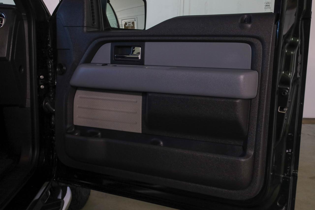 Ford F-150 4WD SuperCrew 145" King Ranch 2014