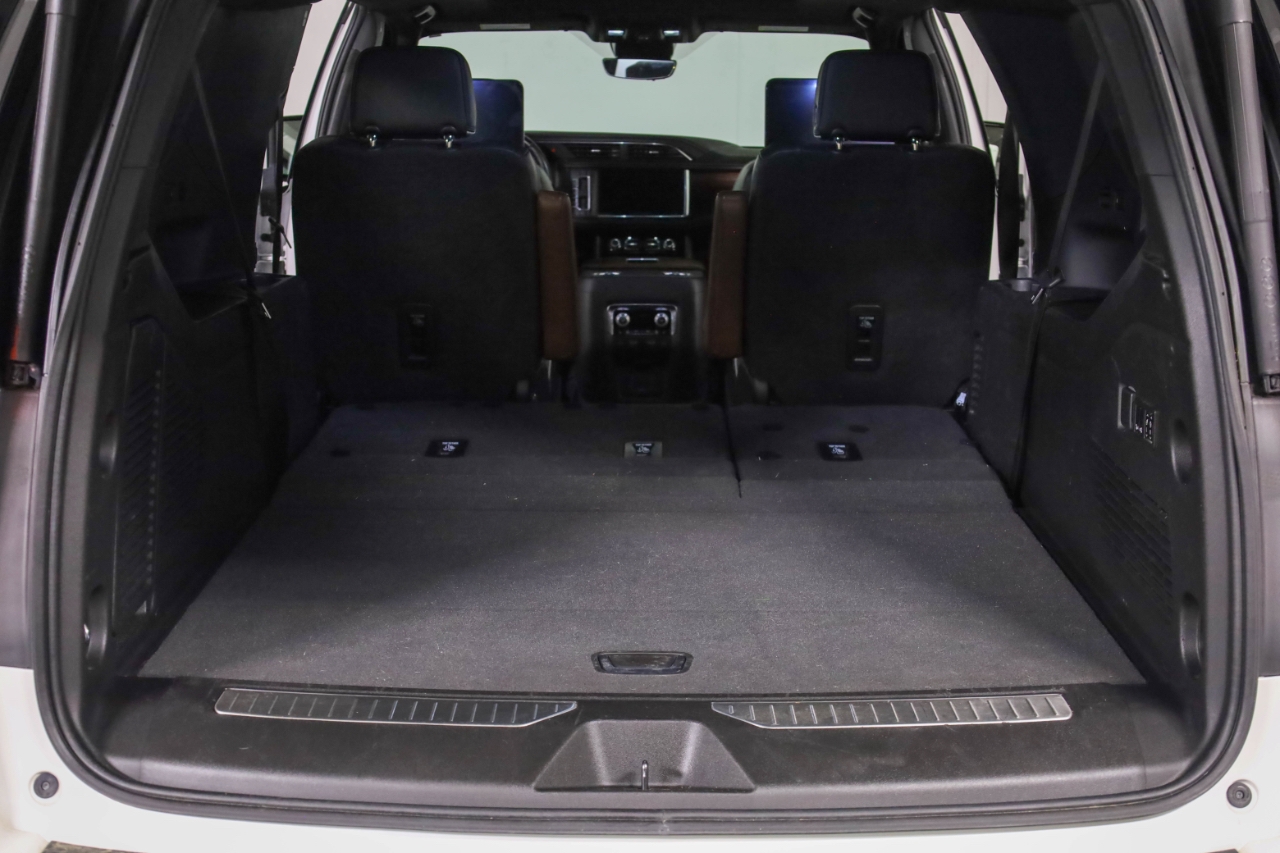 GMC Yukon XL 4WD 4dr Denali Ultimate 2023