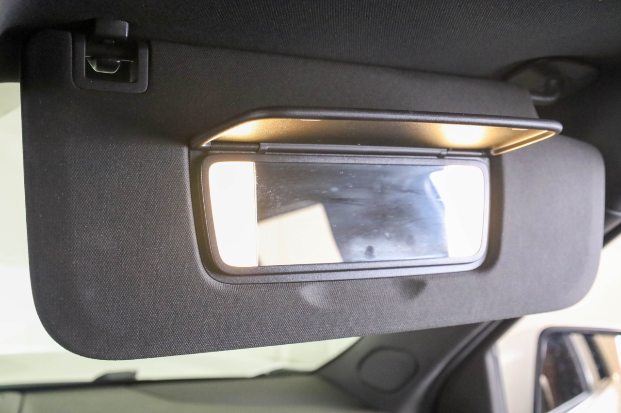 GMC Yukon XL 4WD 4dr Denali Ultimate 2023