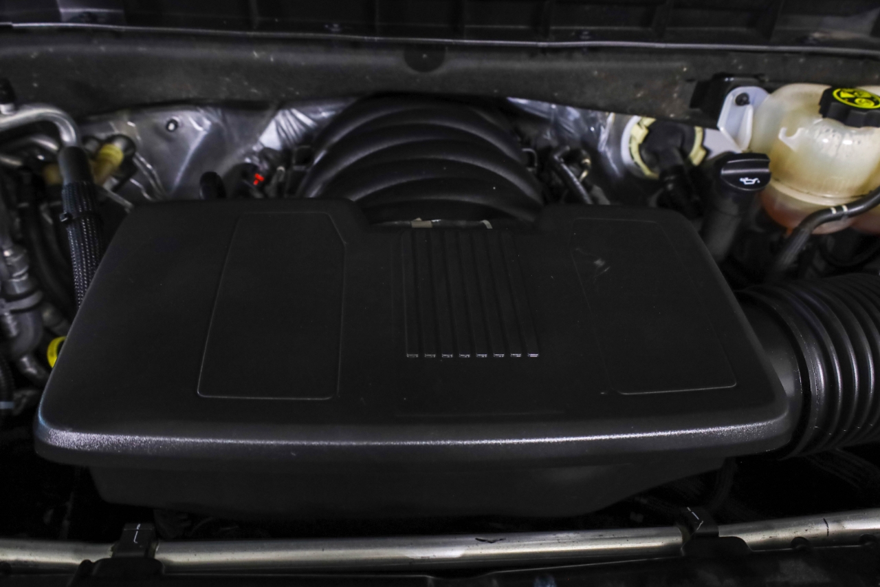 GMC Yukon XL 4WD 4dr Denali Ultimate 2023