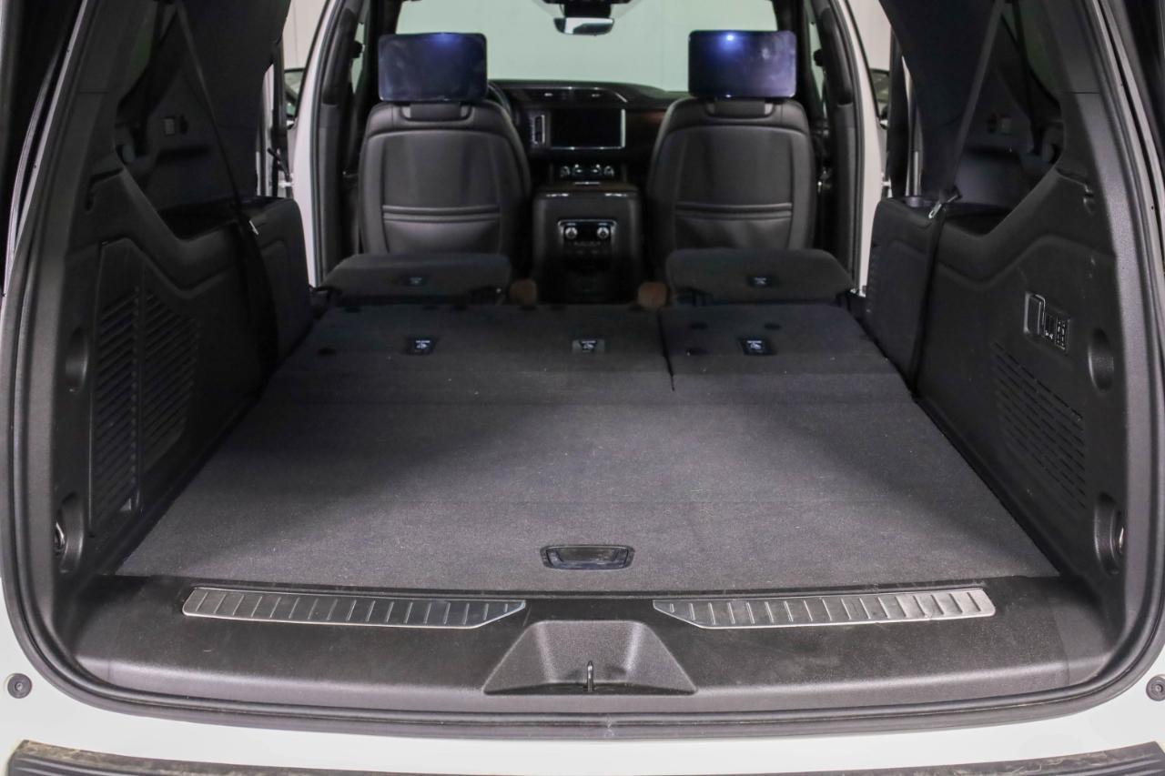 GMC Yukon XL 4WD 4dr Denali Ultimate 2023