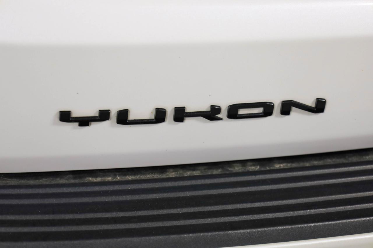 GMC Yukon XL 4WD 4dr Denali Ultimate 2023