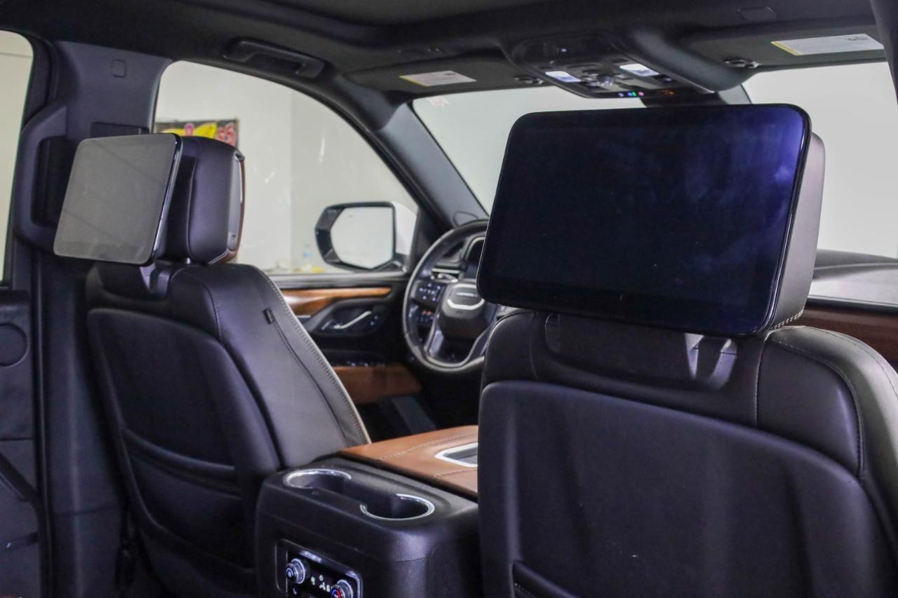 GMC Yukon XL 4WD 4dr Denali Ultimate 2023