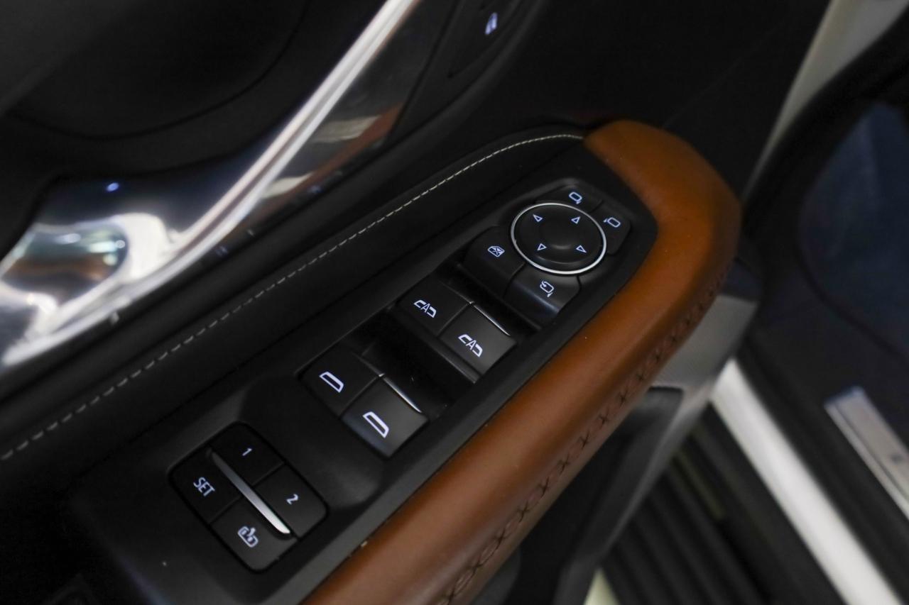 GMC Yukon XL 4WD 4dr Denali Ultimate 2023