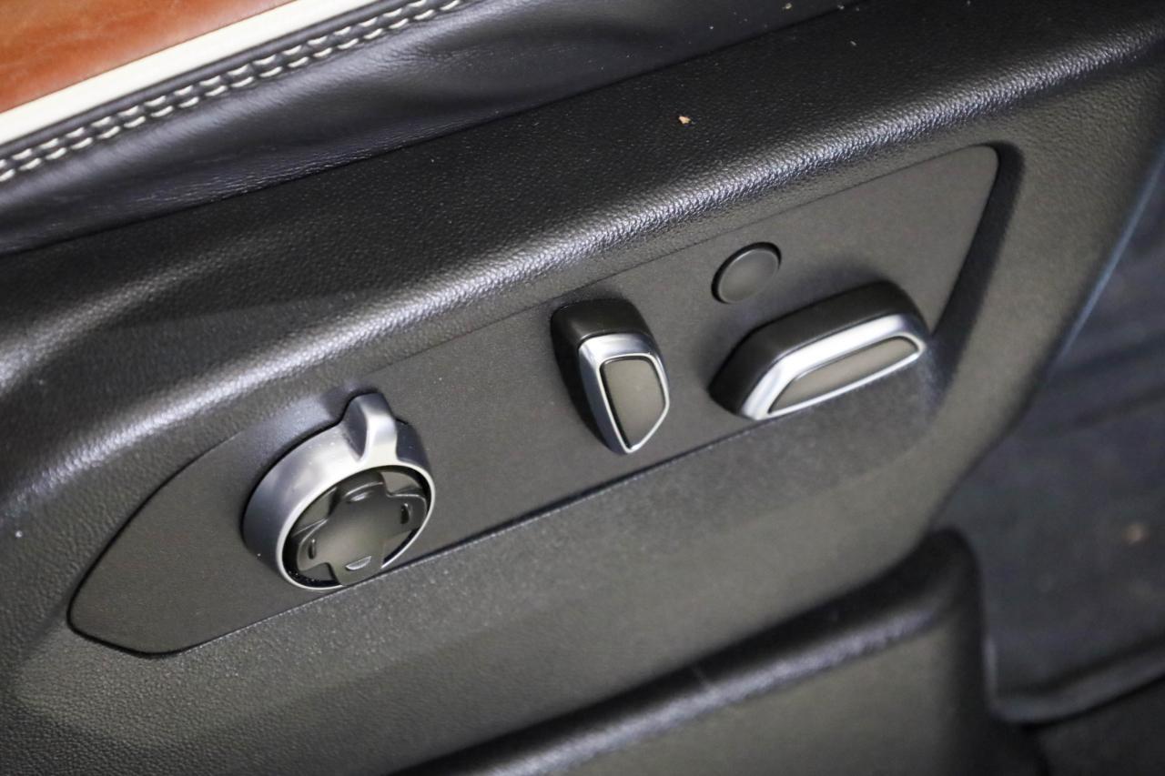 GMC Yukon XL 4WD 4dr Denali Ultimate 2023